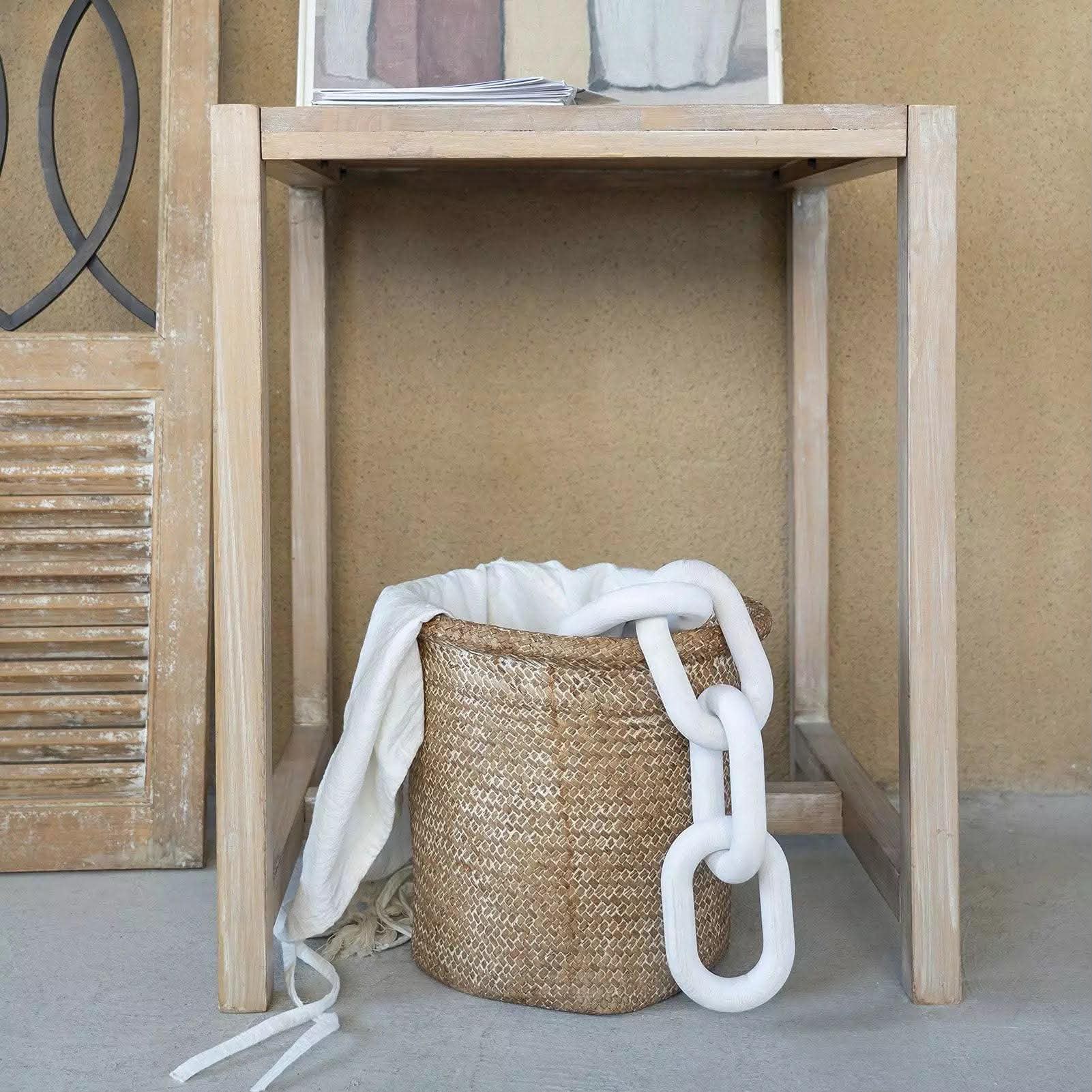 Whitewashed Wooden Chain Link Decor